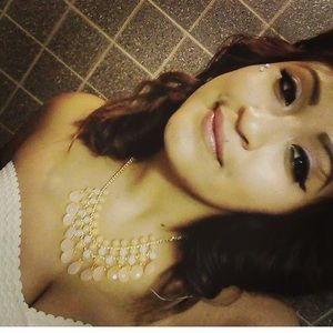 Meet your Posher, Mayra